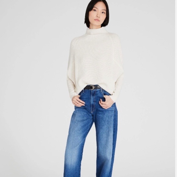 Club Monaco Emma Cashmere Sweater - Picture 2 of 16